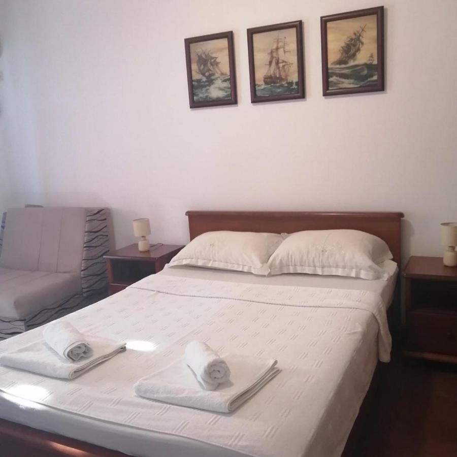 Apartments Muhar Sveti Stefan Luaran gambar