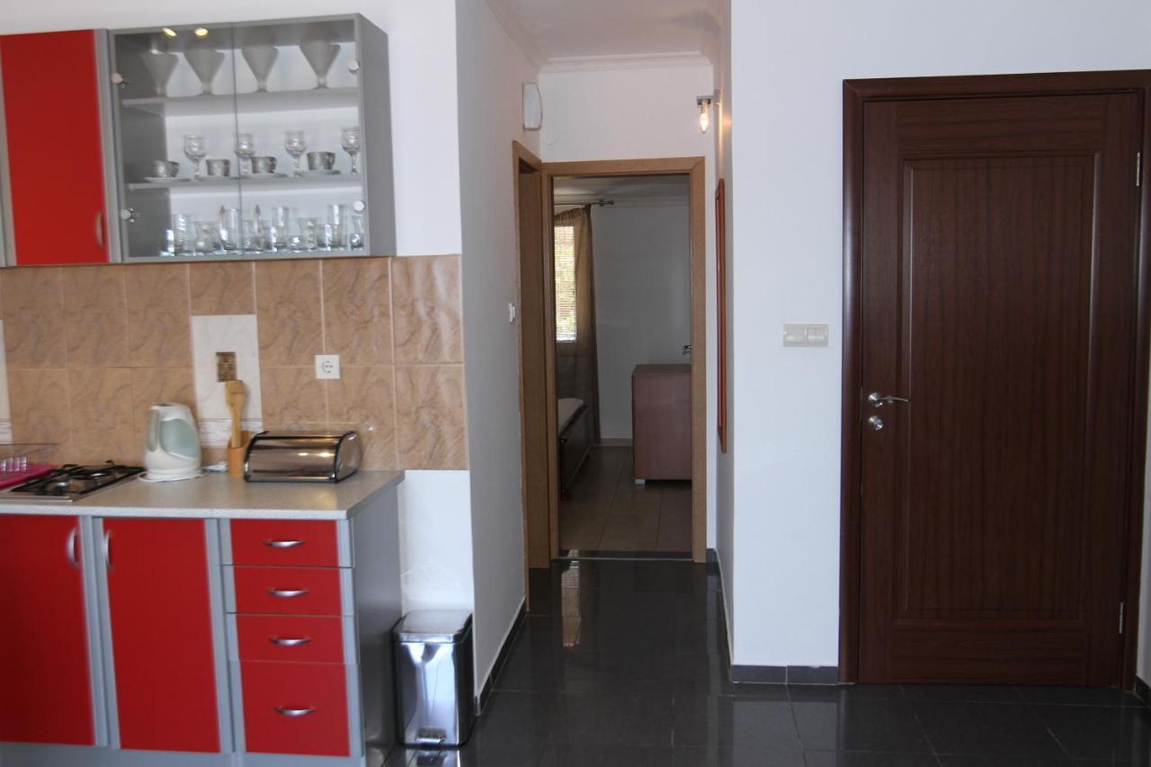 Apartments Muhar Sveti Stefan Luaran gambar